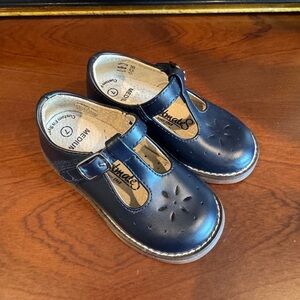Footmates navy Sherry Maryjane’s baby size 7